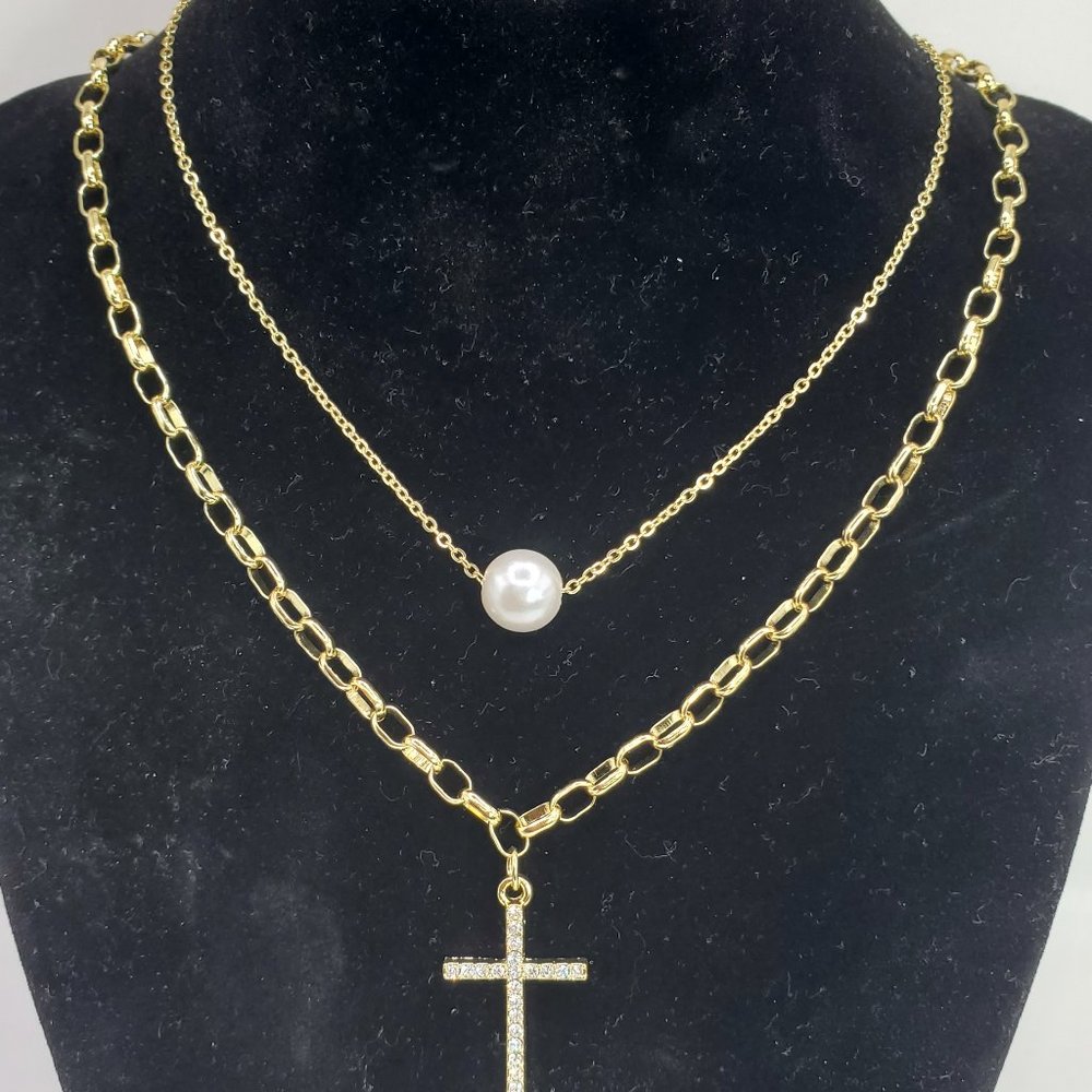 Double chain with pendant